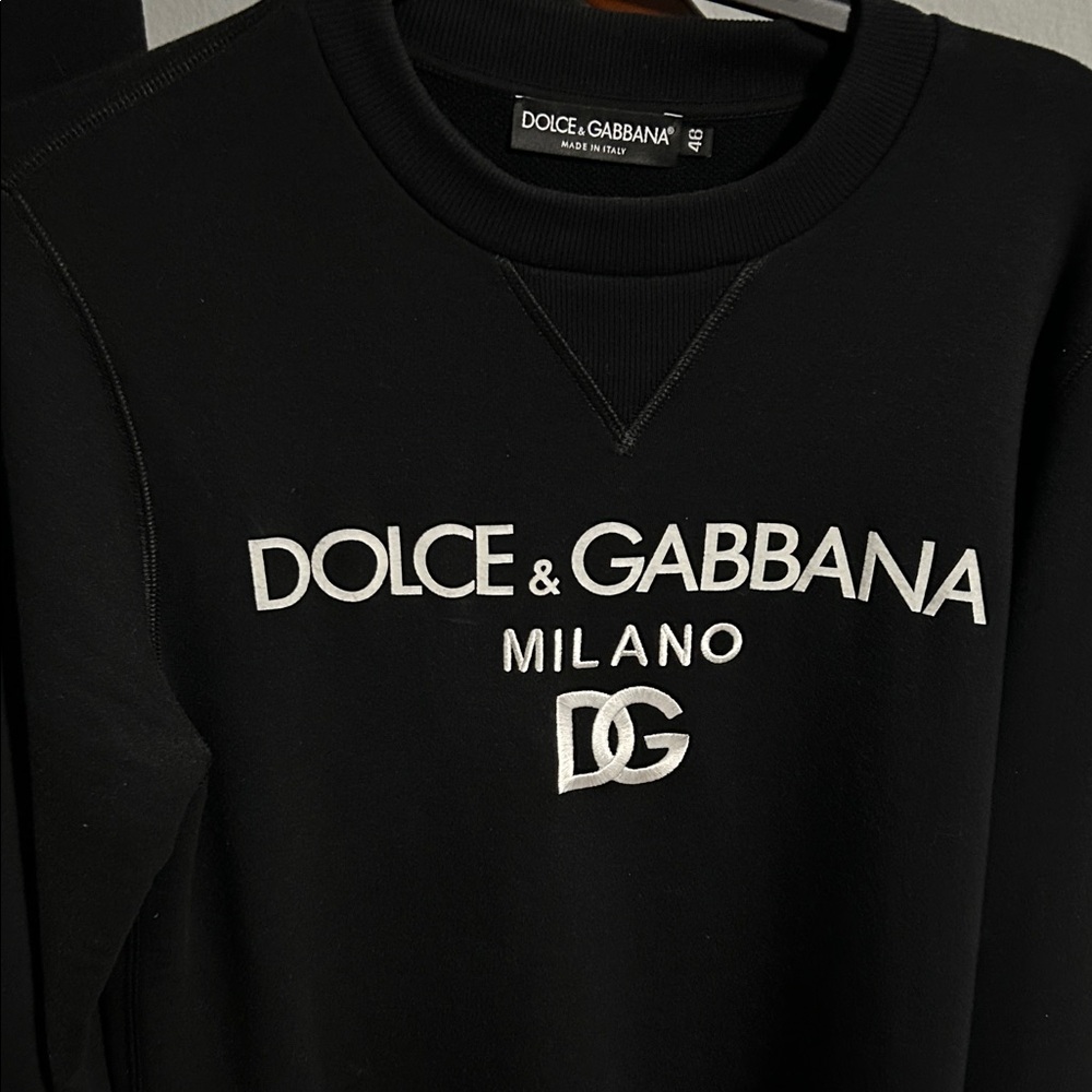 Dolce & Gabbana Men’s Black Crewneck Sweater new without tags